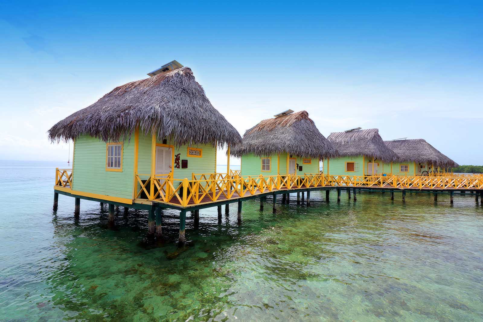 Los mejores bungalows sobre el agua en el Caribe Punta Caracol Acqua Lodge