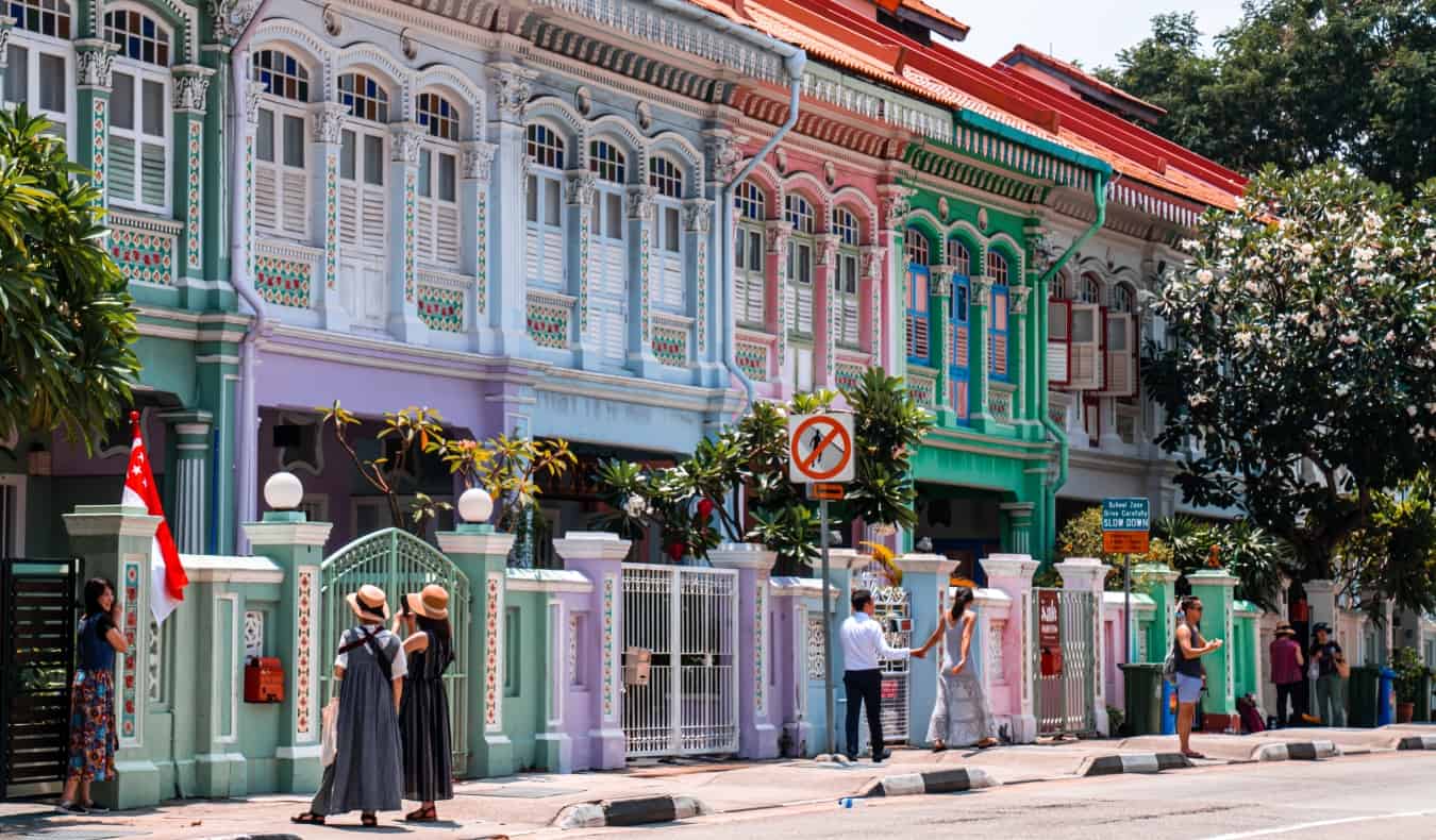 Los edificios de colores de Joo Chiat Road en la costa este, Singapur