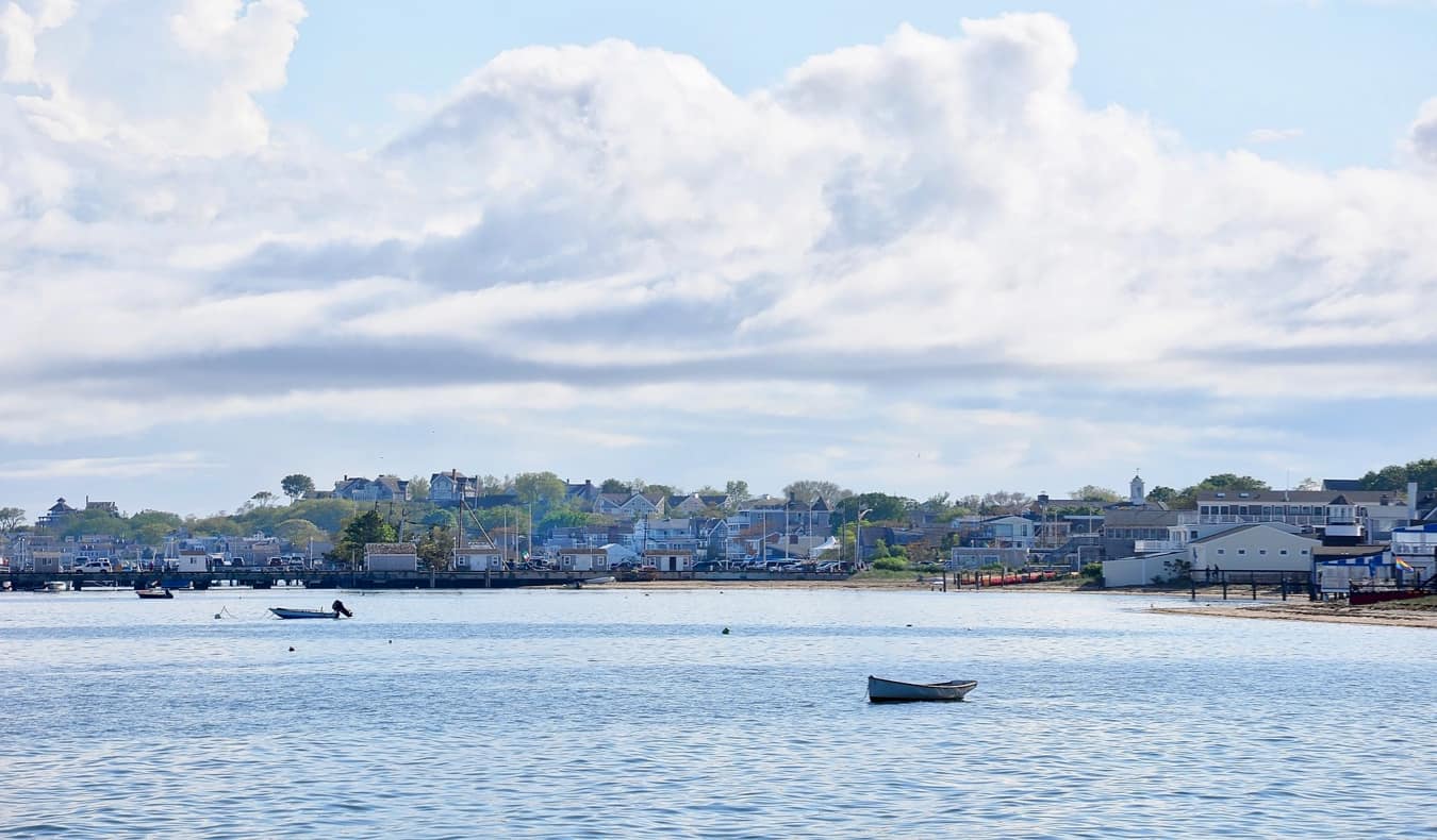 Una vista panorámica del agua en Provincetown, MA