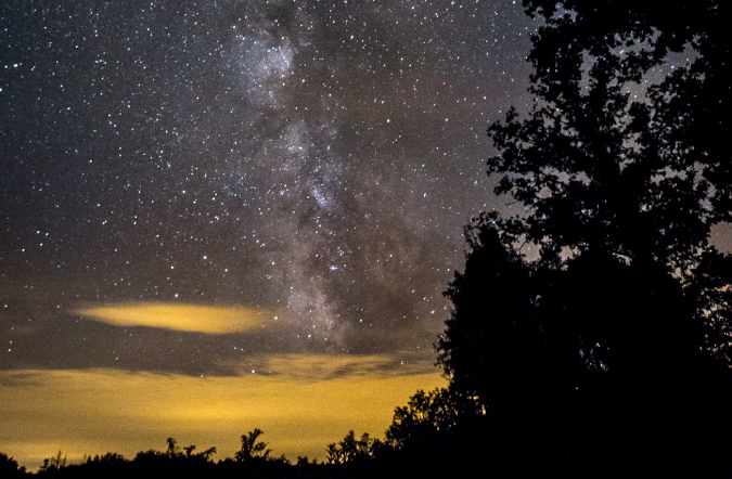 Las estrellas y la Vía Láctea sobre Francia