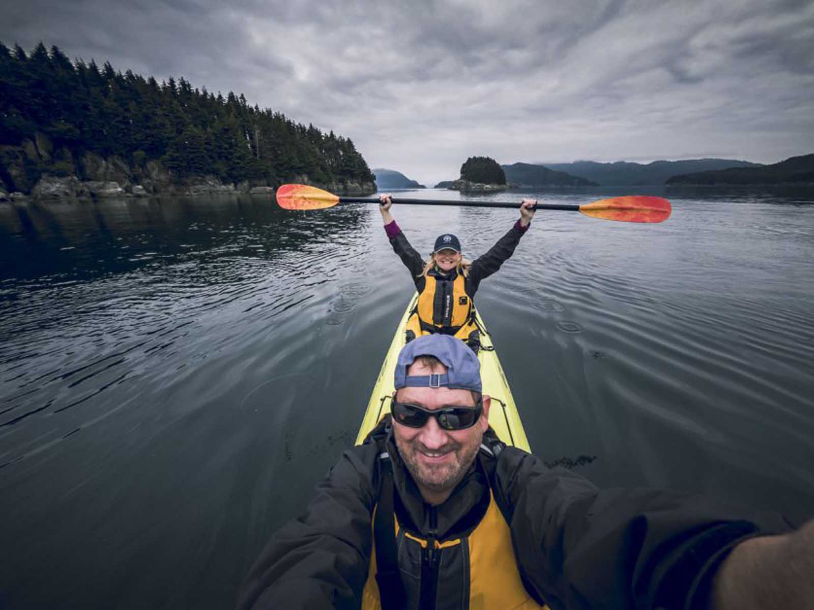 paquete para la ropa de aventura de crucero de Alaska