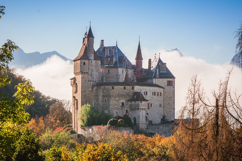 Castillo de Menthon Saint-Bernard