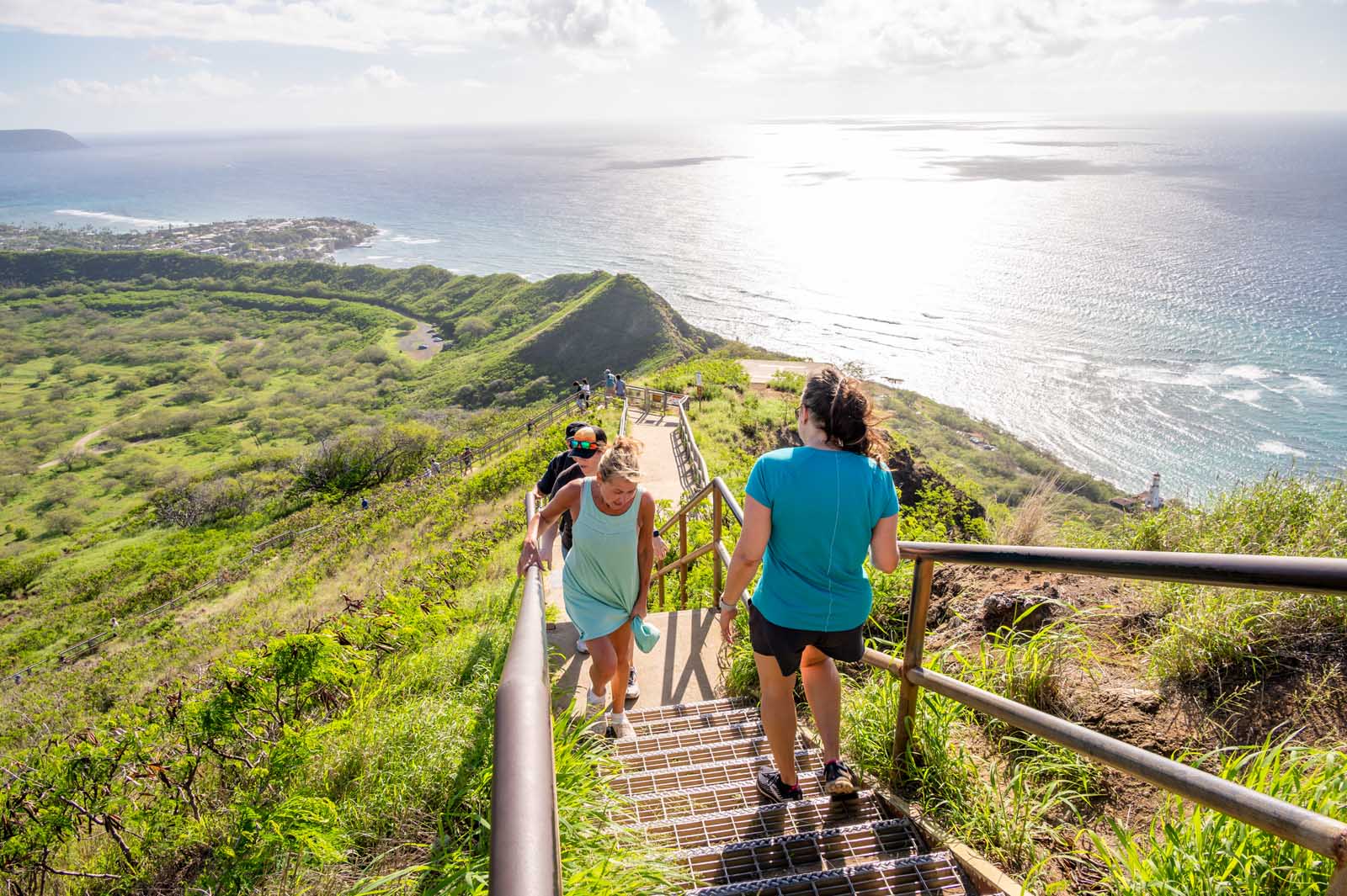 Las mejores cosas que hacer en Honolulu para hacer senderismo Diamond Head