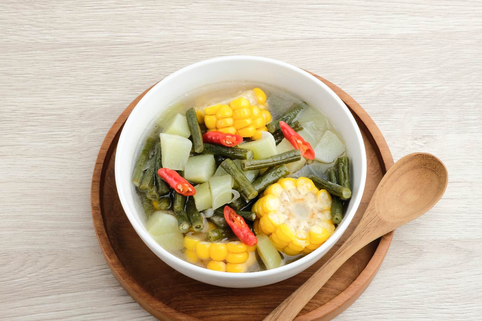 Comida indonesia Sayur Asem Sopa de verduras