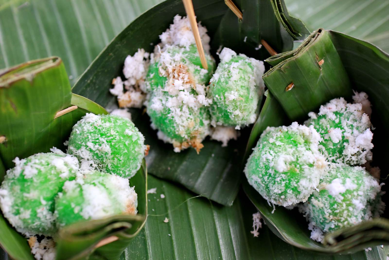 Tarta de arroz dulce Klepon de comida indonesia