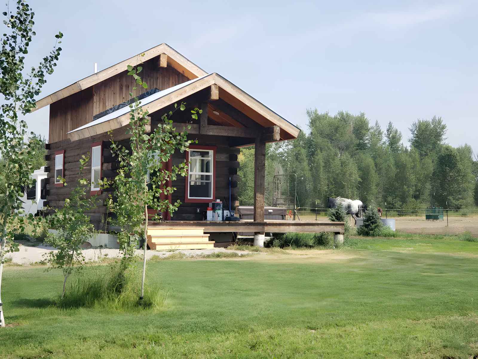 mejores alquileres de cabañas cerca de Yellowstone Comfy Cabin Horse Property