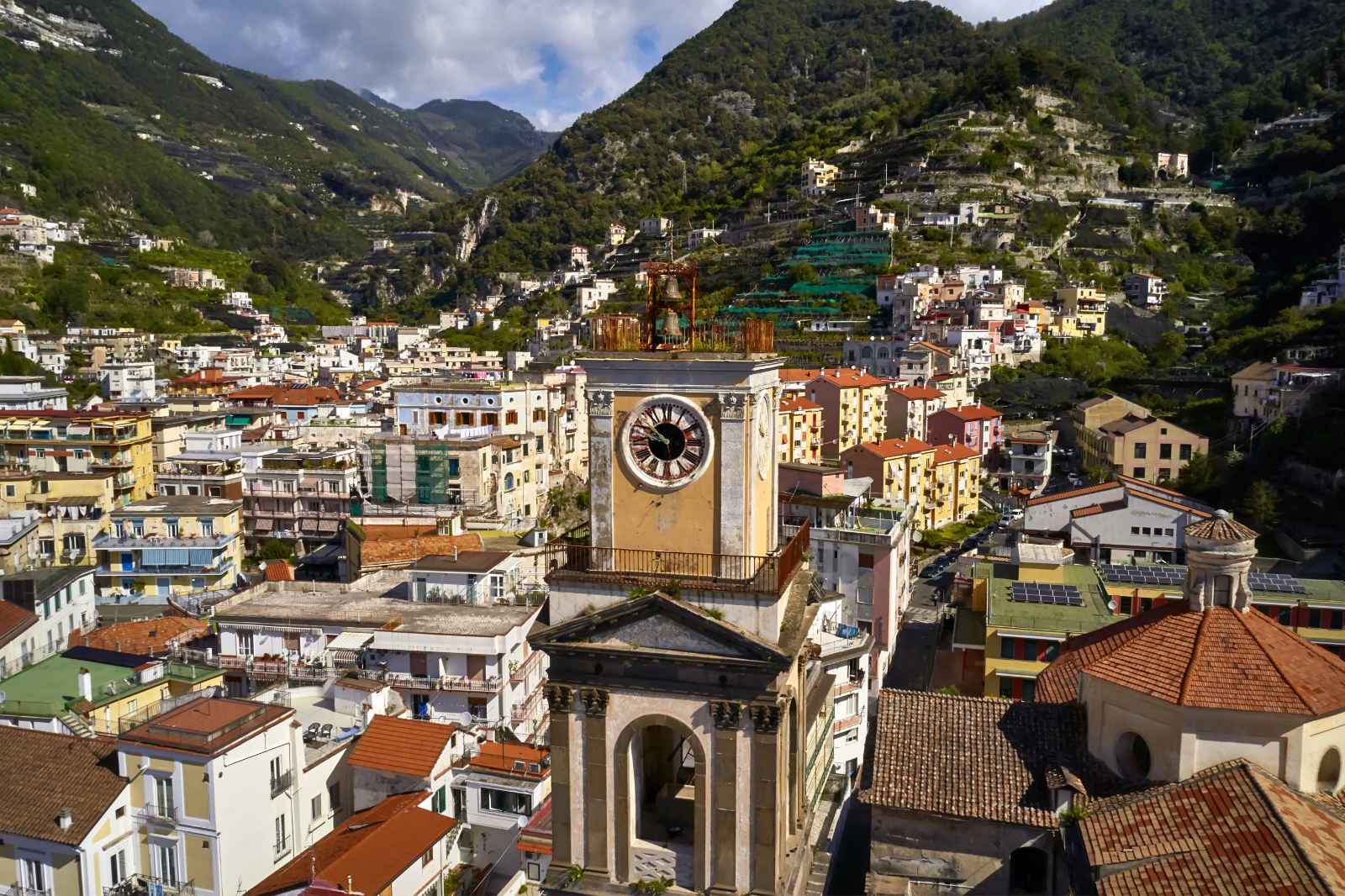 Pueblos de la costa de Amalfi Minori