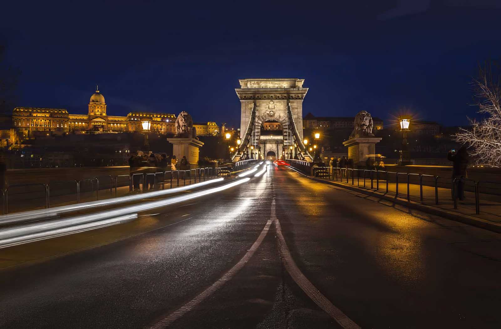 Las mejores cosas que hacer en el puente de las cadenas de Budapest