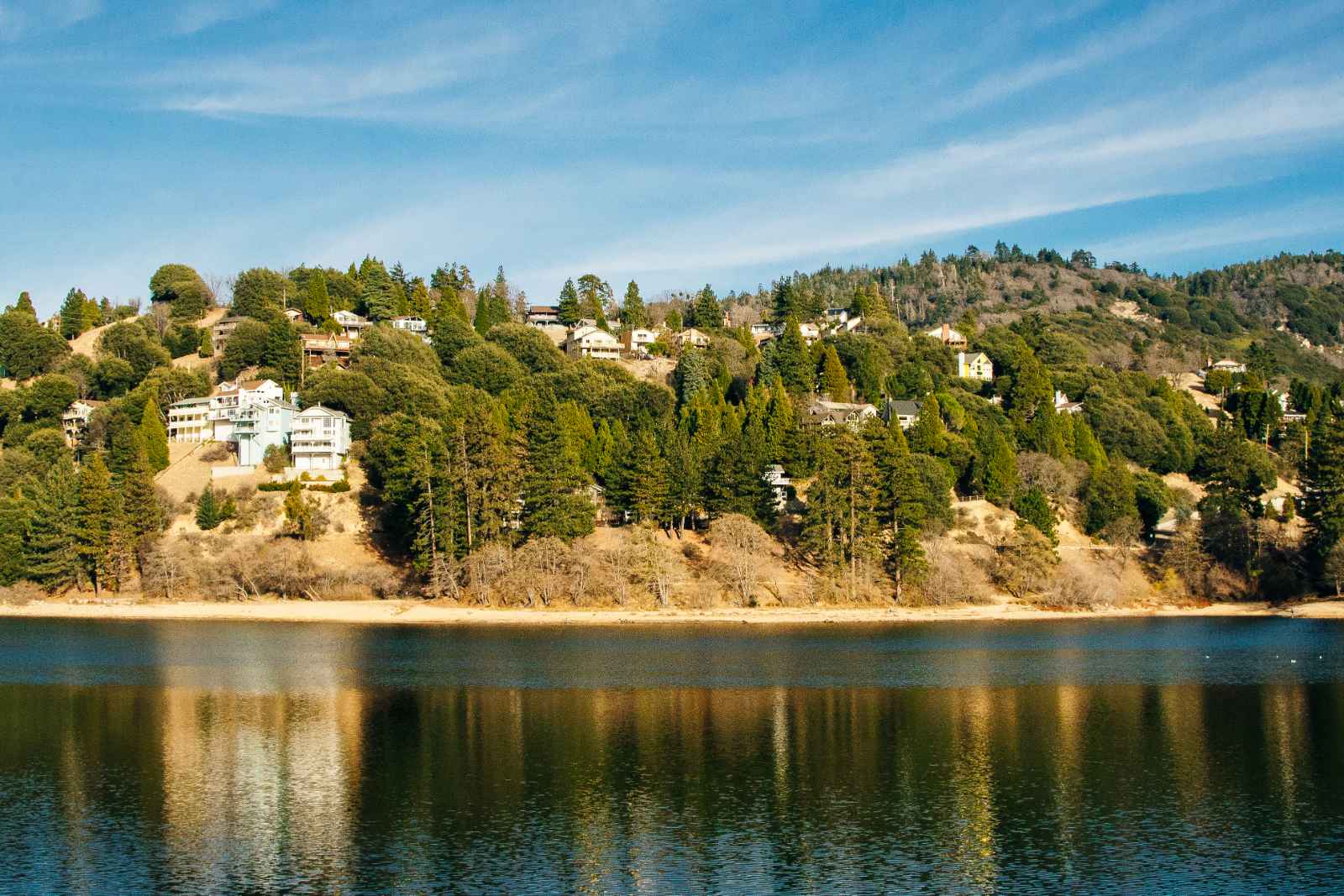 Las mejores excursiones de un día desde el lago Big Bear de Los Angeles