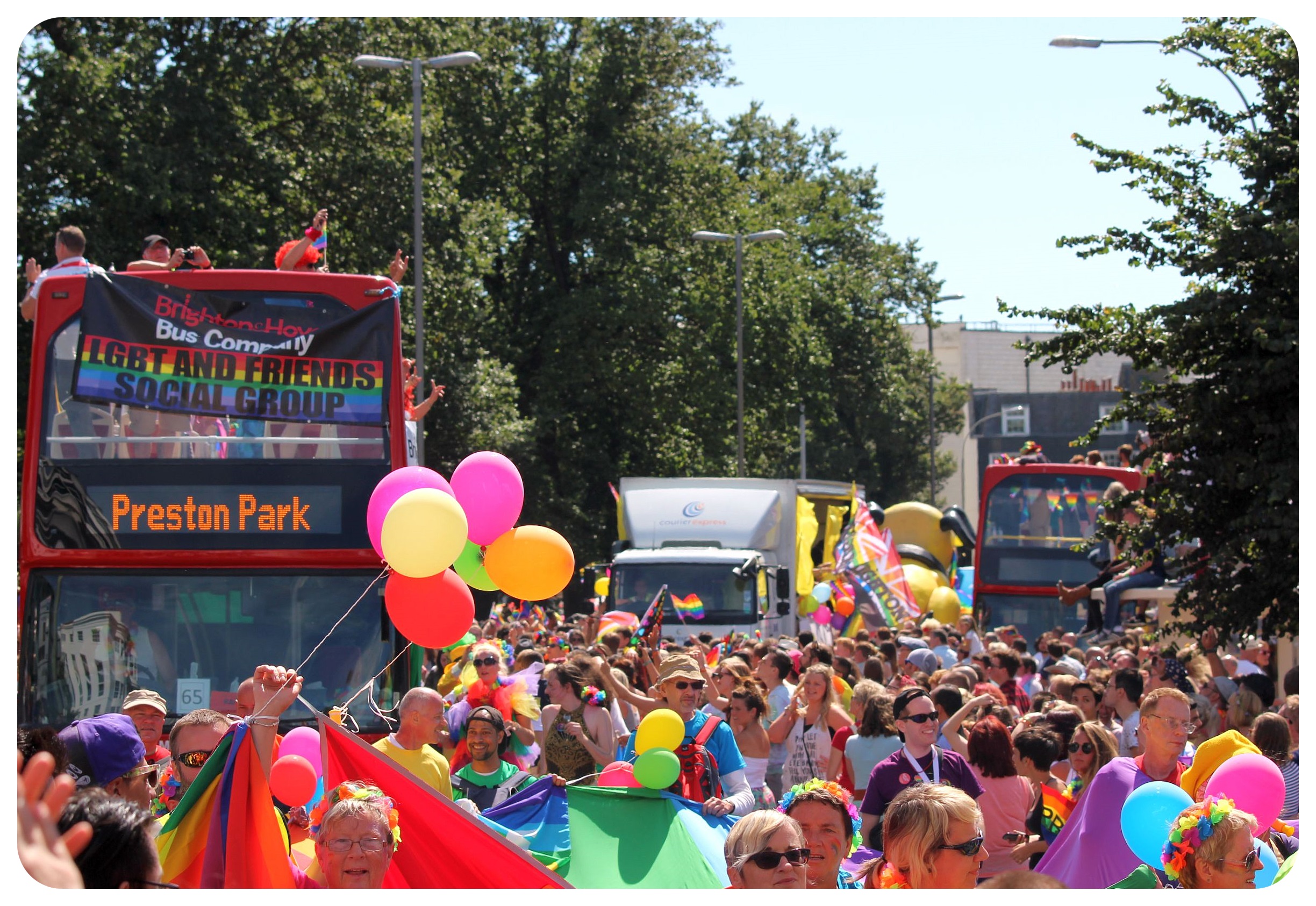 desfile del orgullo de Brighton 2015