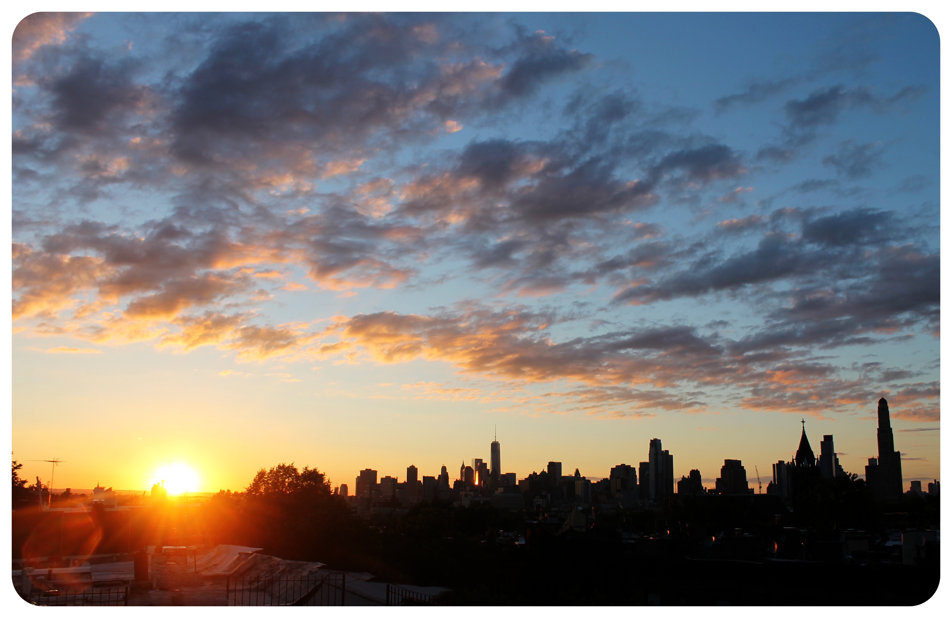 puesta de sol en la azotea de Brooklyn