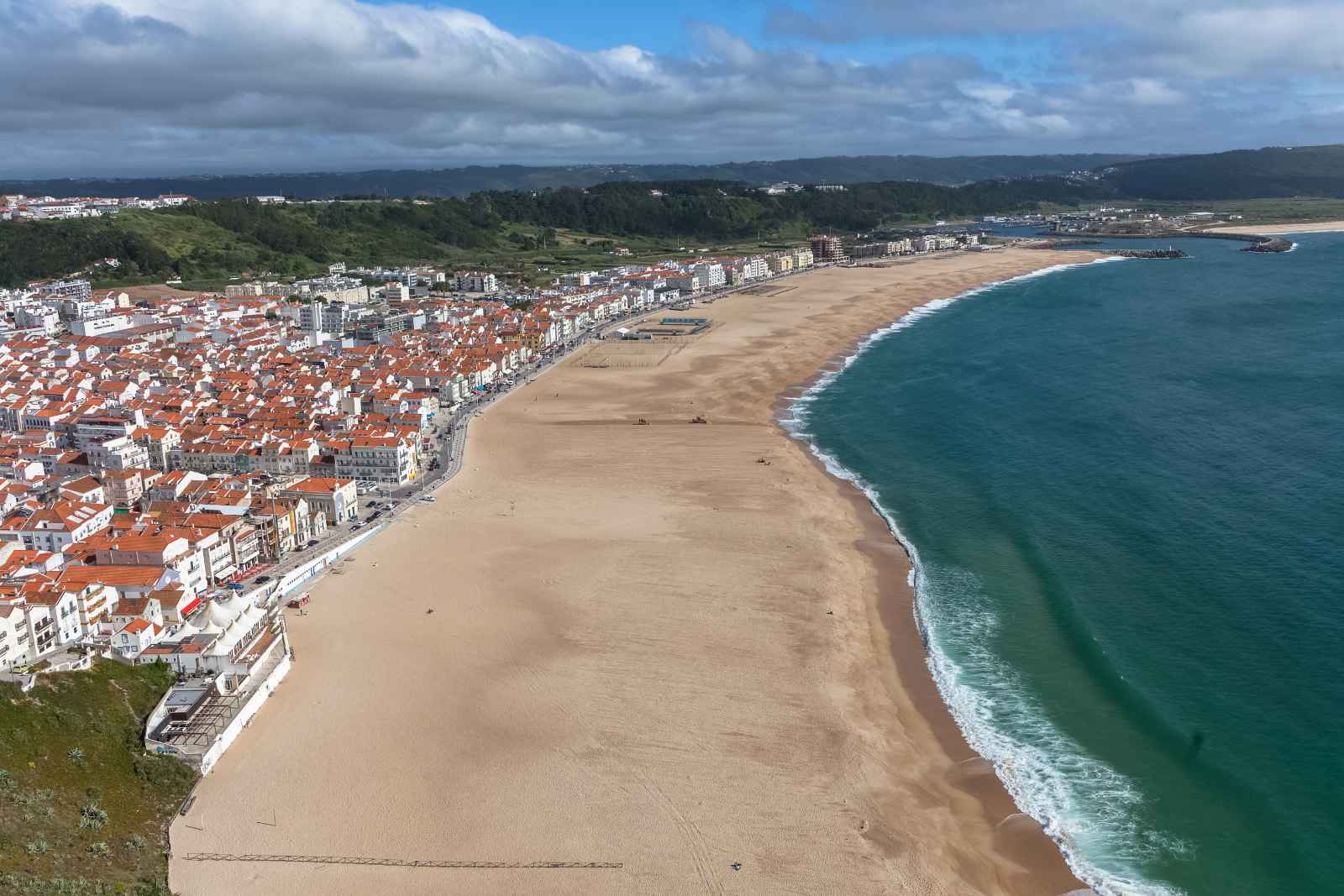 Las mejores playas de Portugal Praia da Nazare