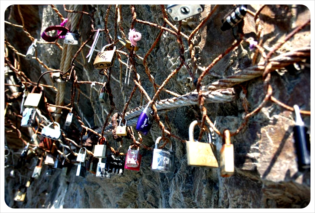 Lockpads a lo largo de la via dell'amore