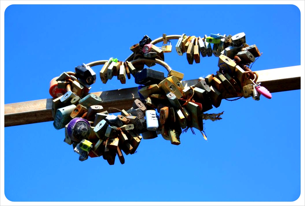 camino de los corazones de amor