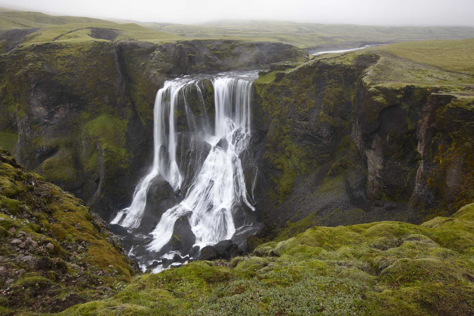 Costa sur de Islandia Fagrifoss