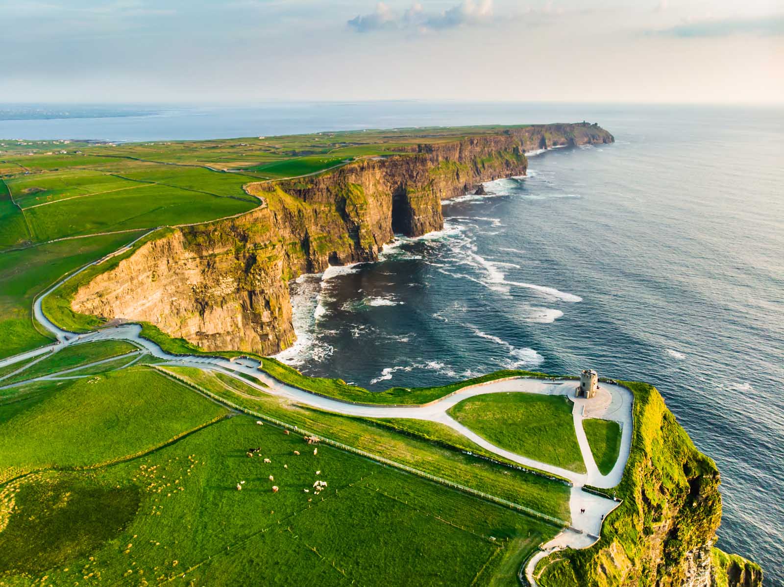 Centro de Visitantes Cliffs of Moher