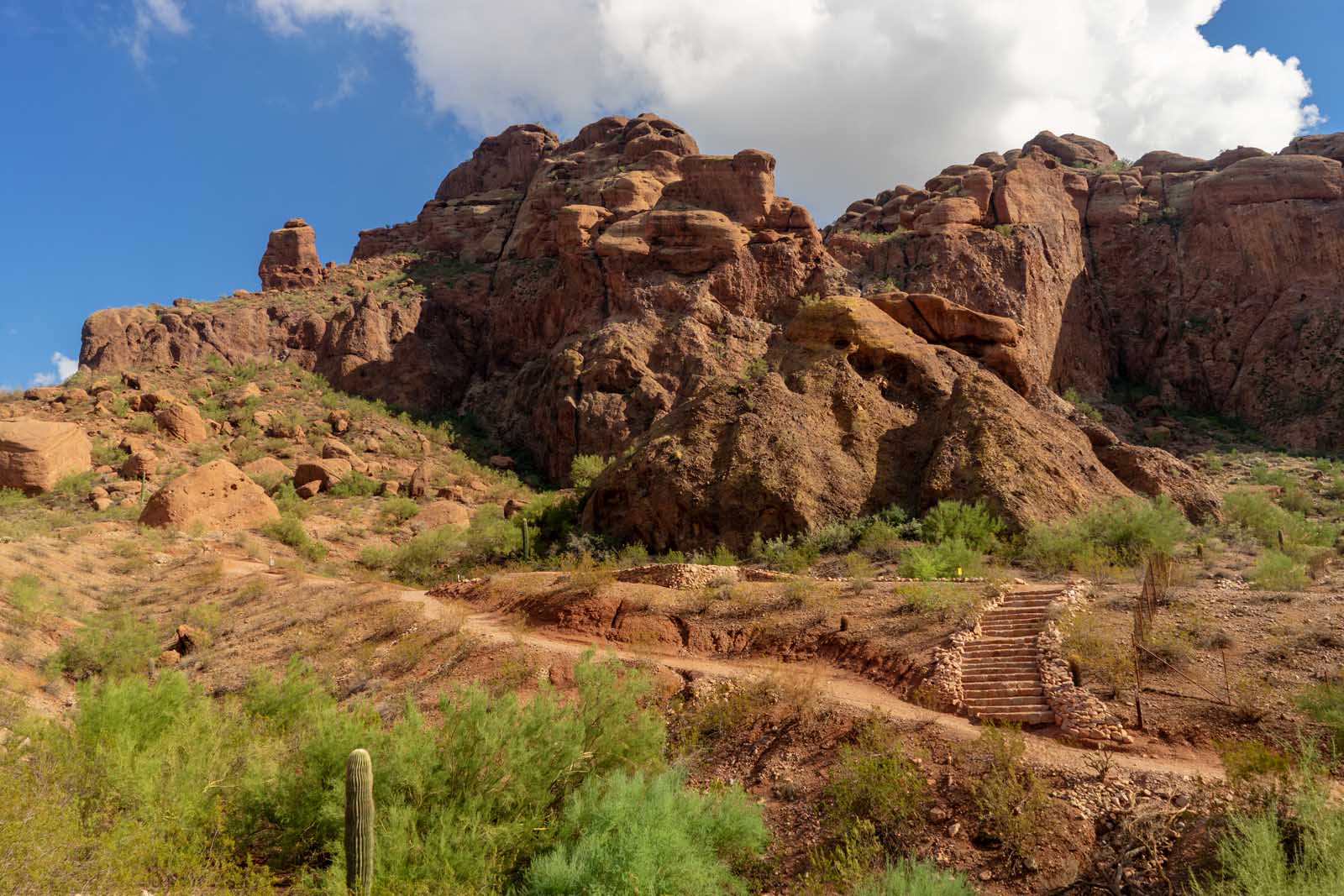 Camelback Mountain cerca de Phoenix, Arizona