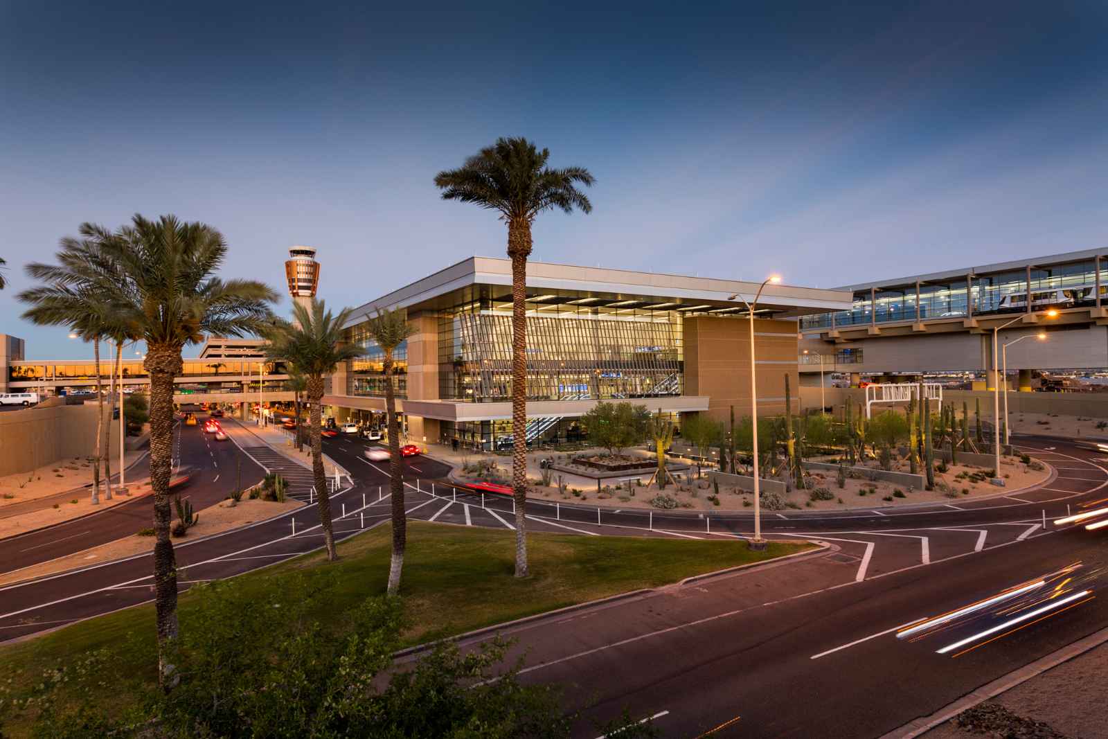 Las mejores cosas que hacer en Phoenix Cómo llegar Aeropuerto internacional de Phoenix Sky Harbor