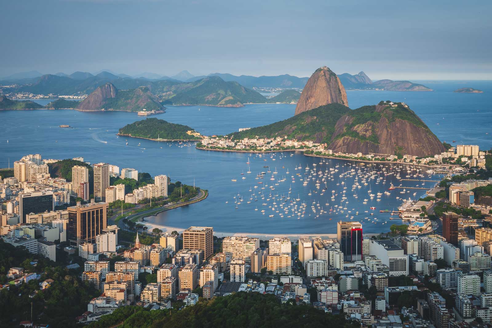 Brasil hecho de población enorme