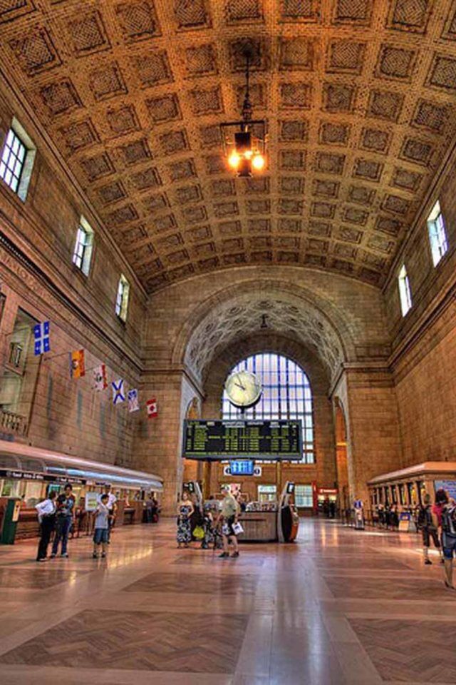 Toronto en Niágara a través de la estación de tren