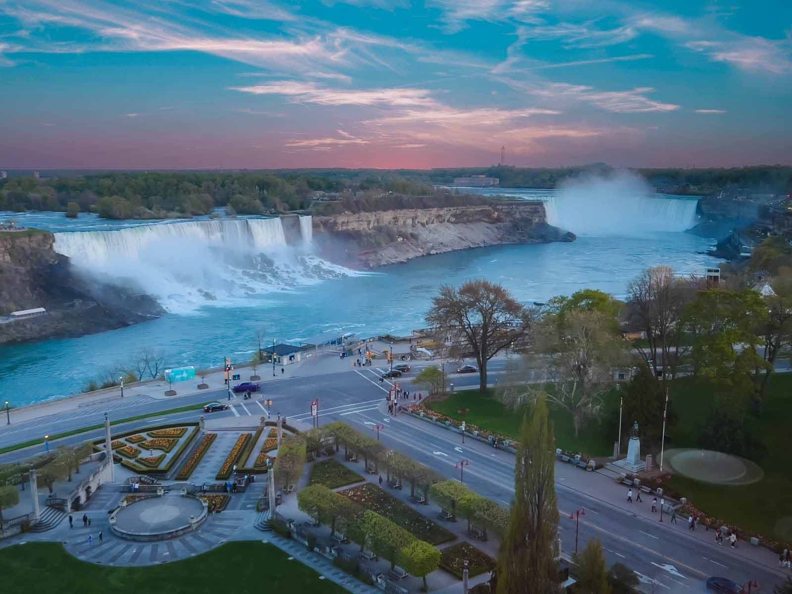 Cómo ir de Toronto a las cataratas del Niágara: opciones de transporte