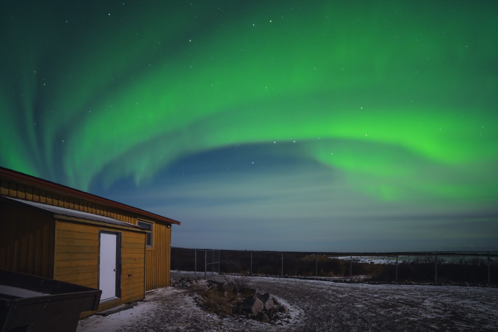 donde ver las auroras boreales en la iglesia de Canadá