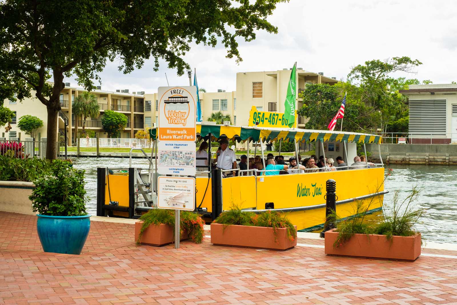 Taxi acuático y excursiones en barco a Fort Lauderdale, Florida