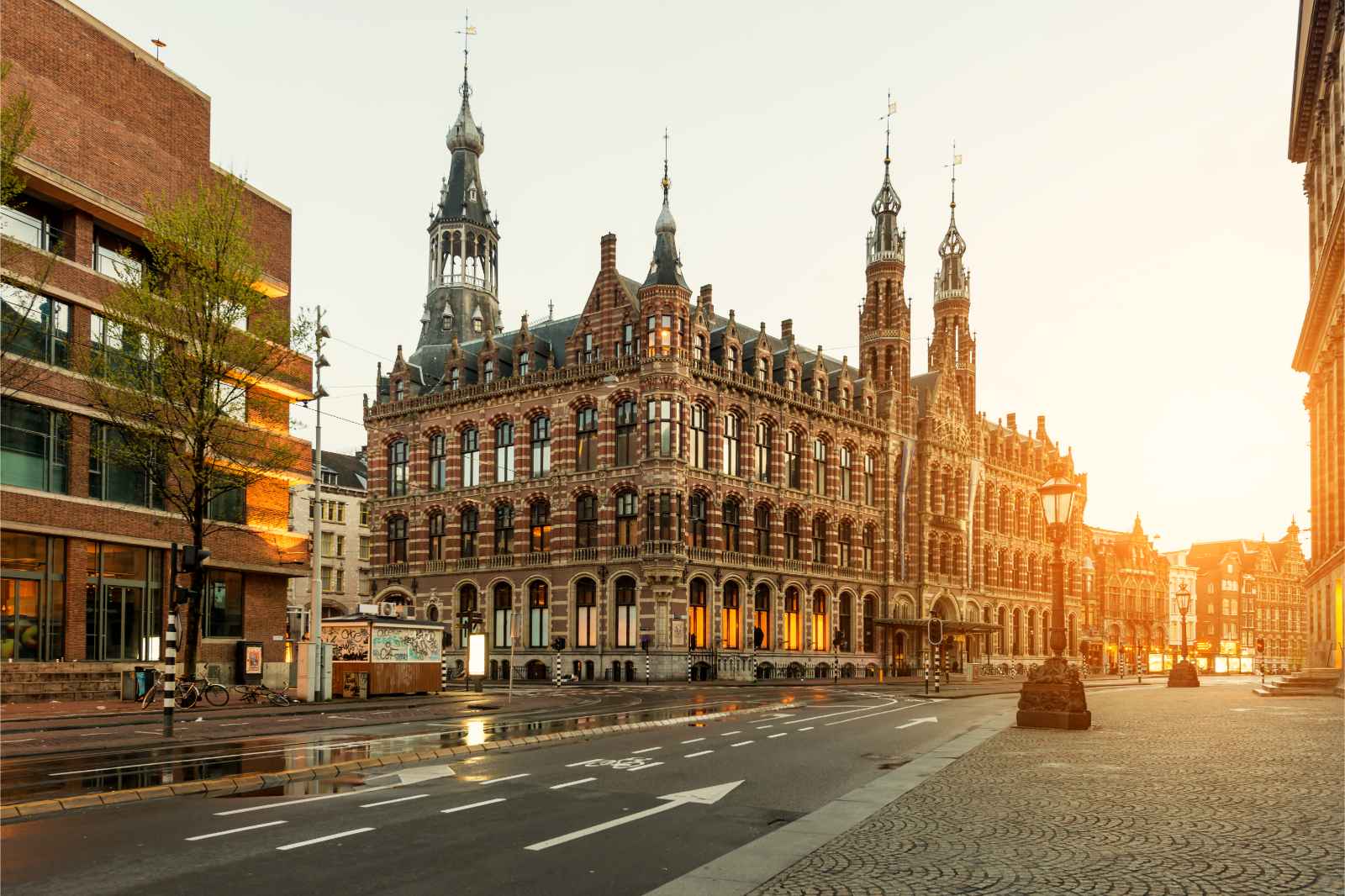 Las mejores cosas que hacer en Amsterdam Dam Square