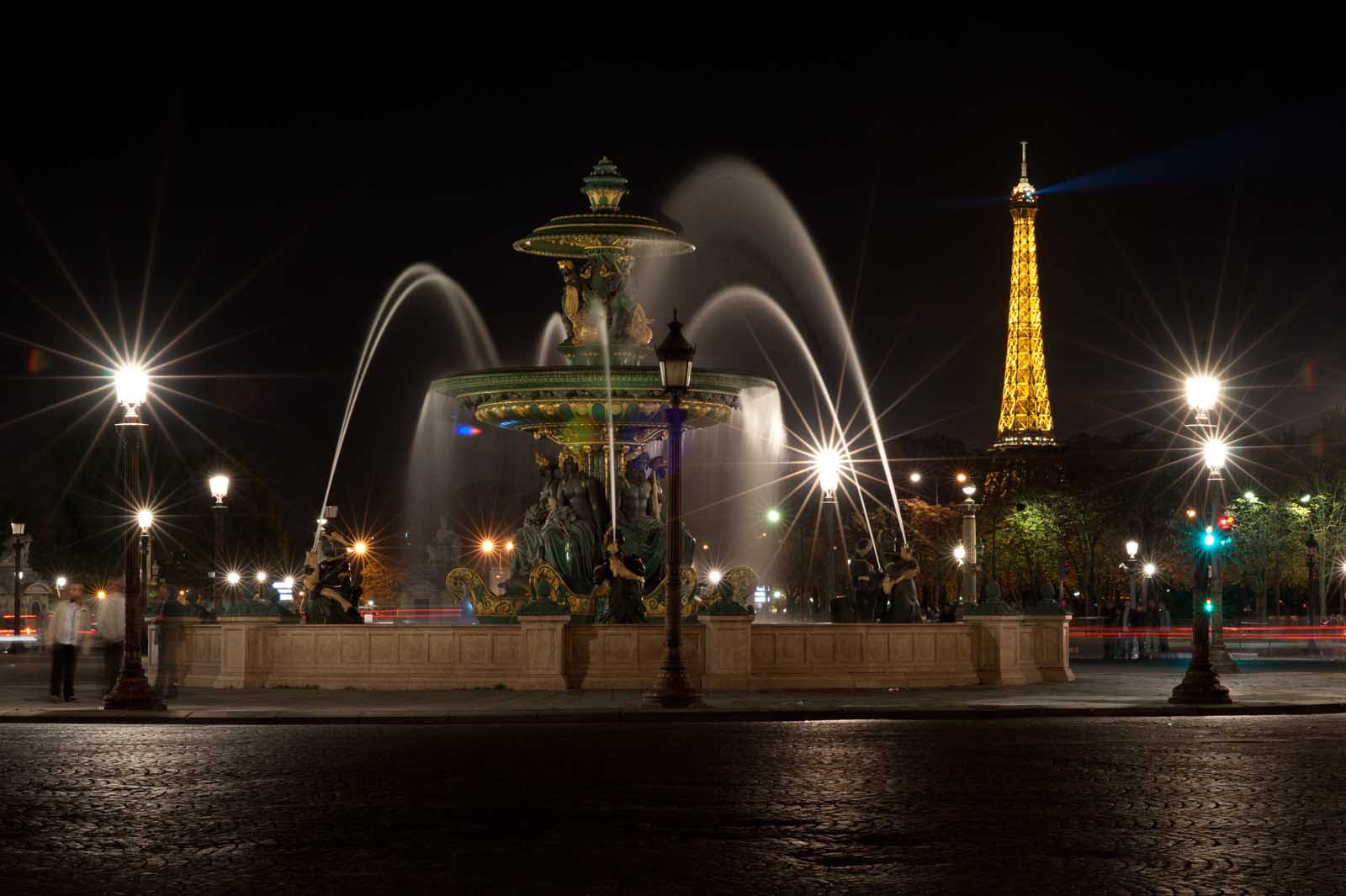 Noche en la Place de la Concorde de París