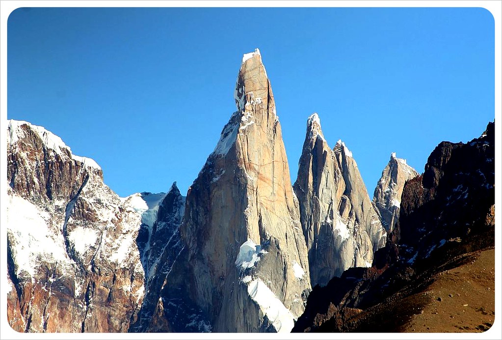 cimas de la montaña del chalten