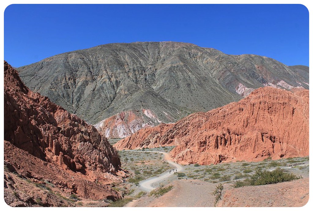 quebrada de humahuaca excursión a la colina de siete colores