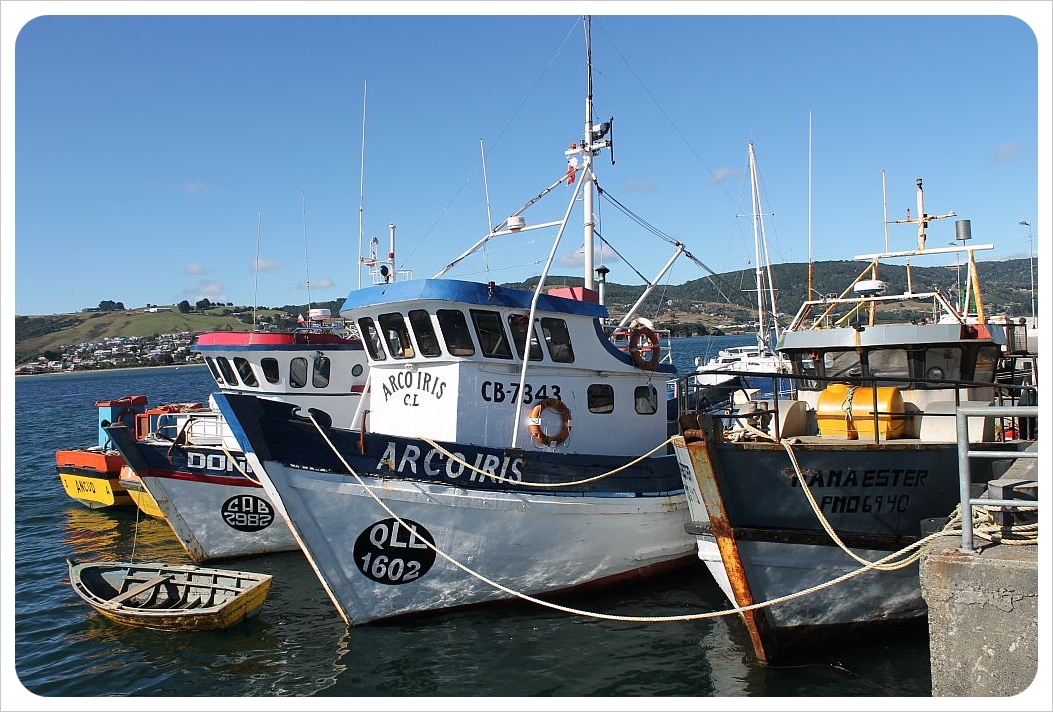 tambiénd barcos de pesca