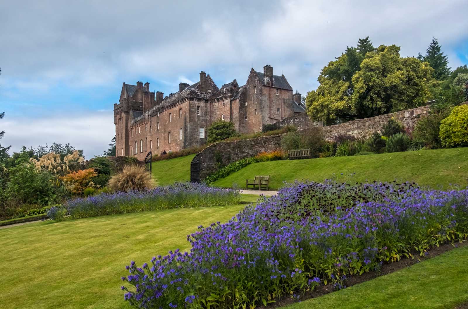 cosas que hacer en Escocia Broddick Castle