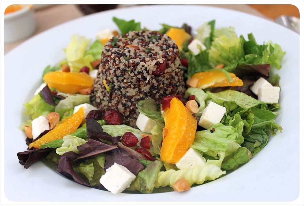 ensalada de quinoa a quinoa