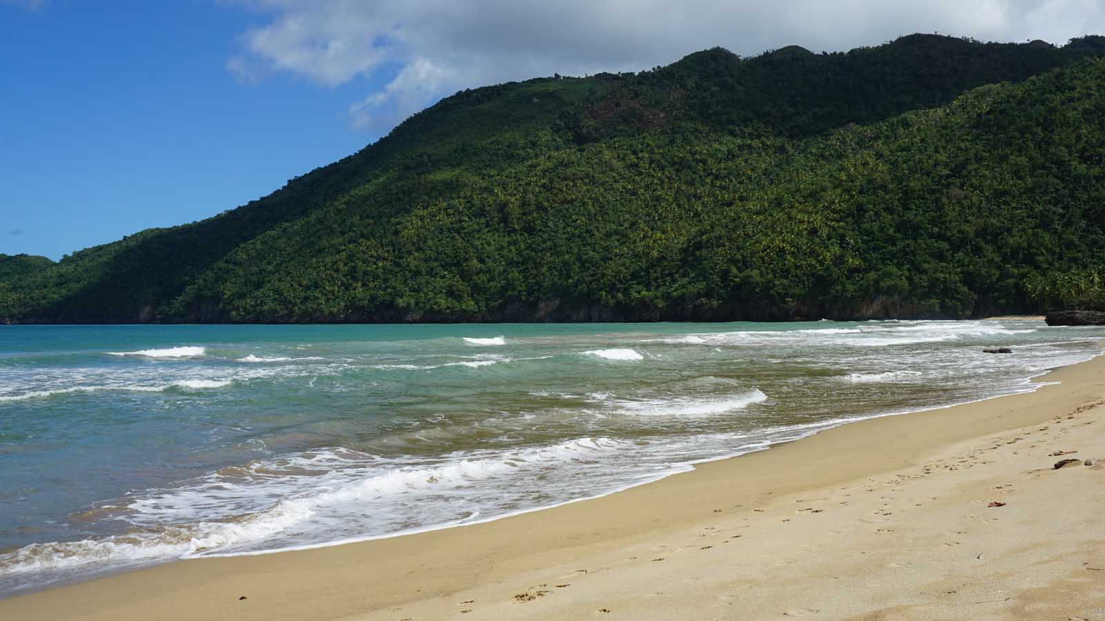 mejores playas de la república dominicana Playa el Valle