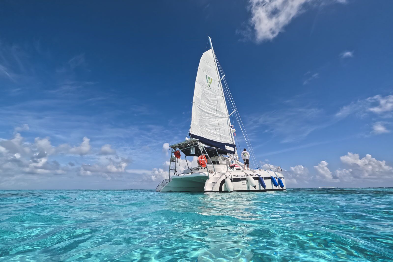 Itinerario para la excursión en yate privado de Belice