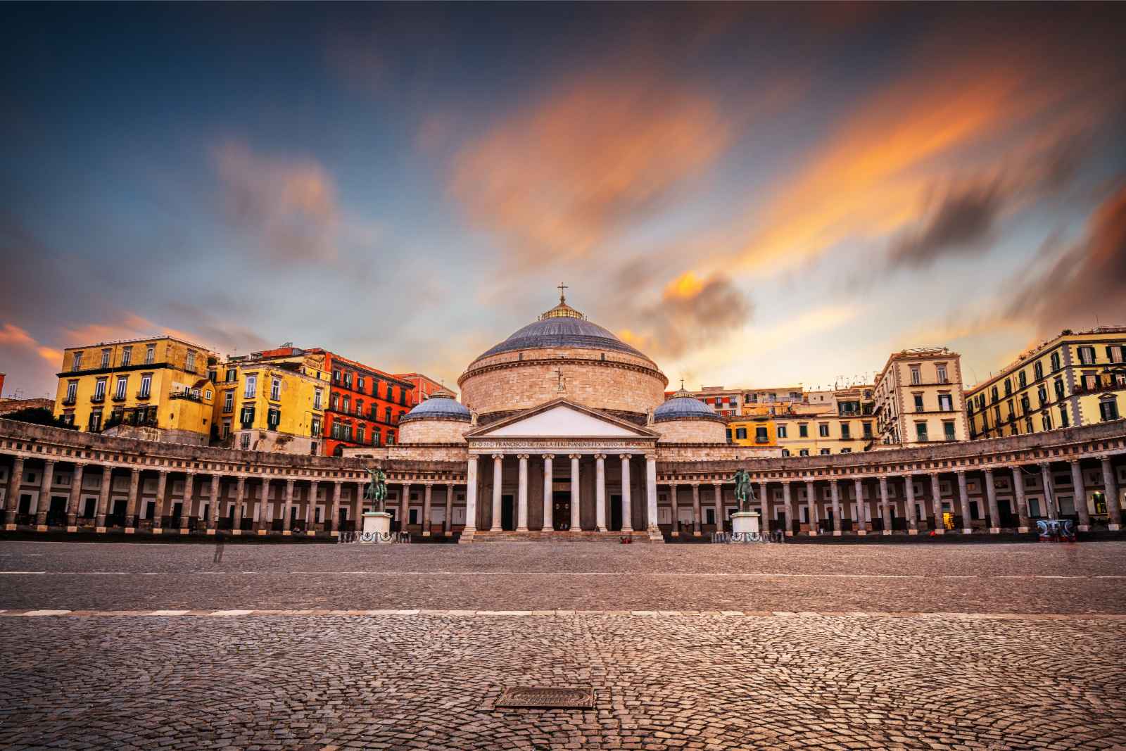 Dónde alojarse en Nápoles Italia San Ferdinando