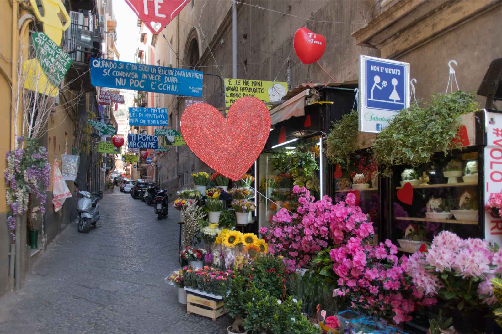 Dónde alojarse en Nápoles, Italia, Centro histórico