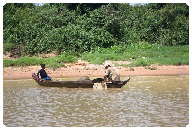 barco de pesca de tonle sabe