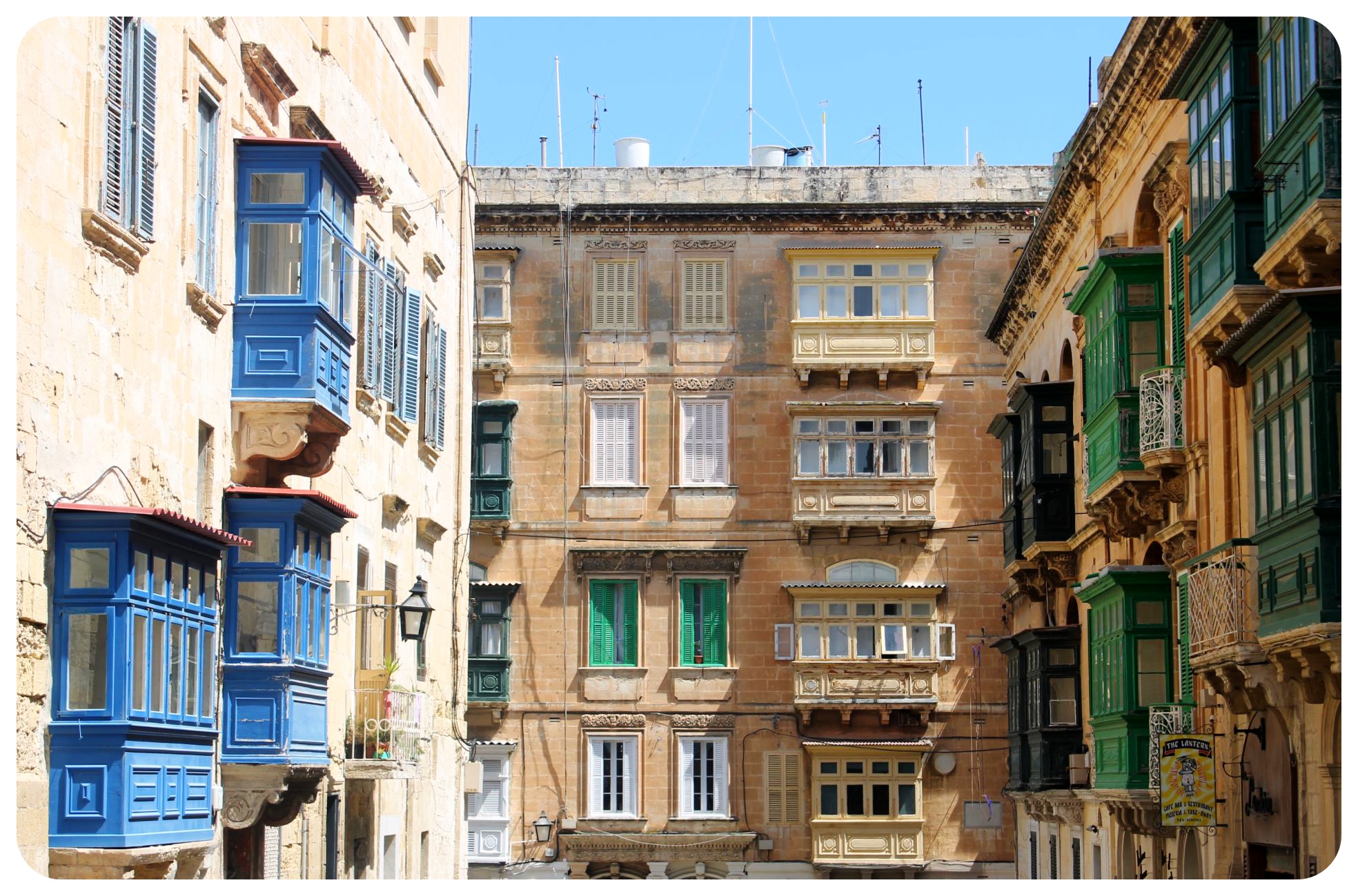 balcones de malta valletta