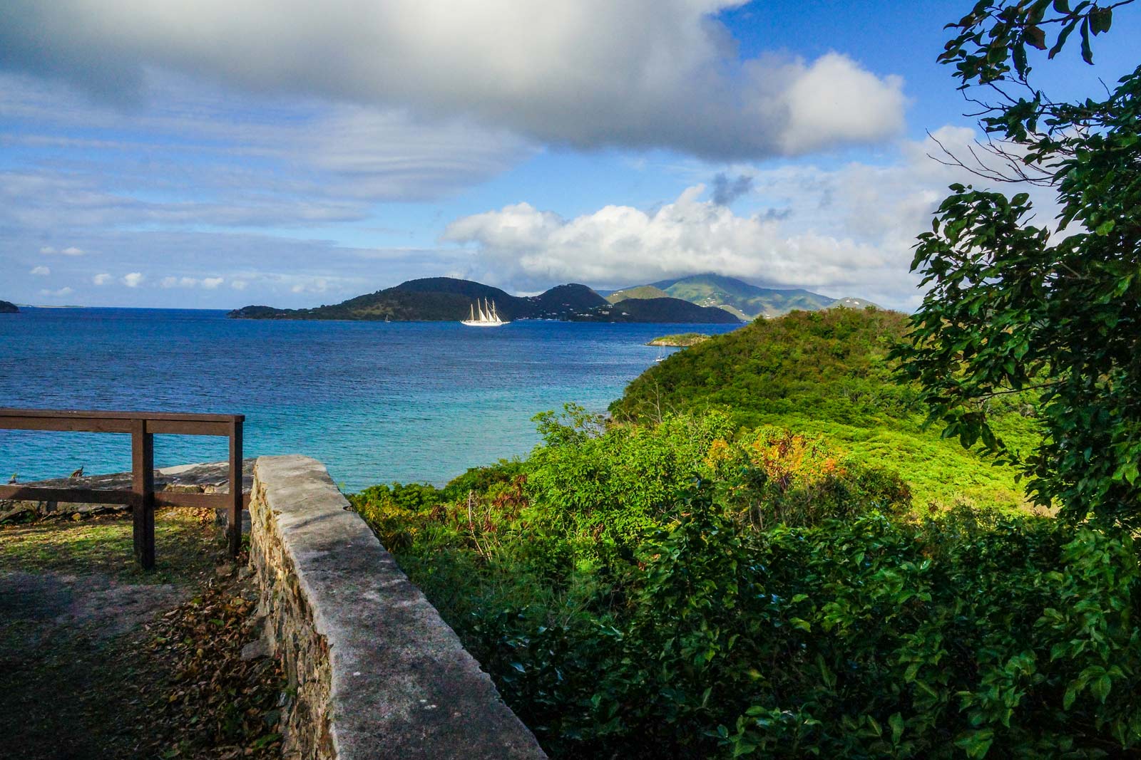 Un centro de visitantes en el Parque Nacional de las Islas Vírgenes.