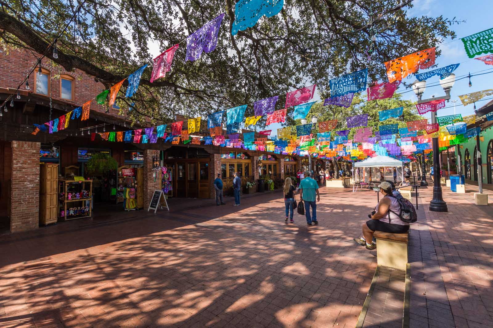 Qué hacer en la plaza del mercado histórico de San Antonio, Texas