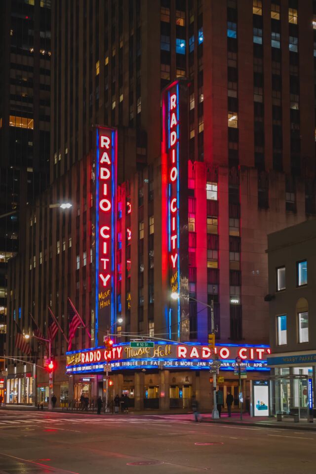 Nueva York por la noche Radio City Music Hall The Rockettes