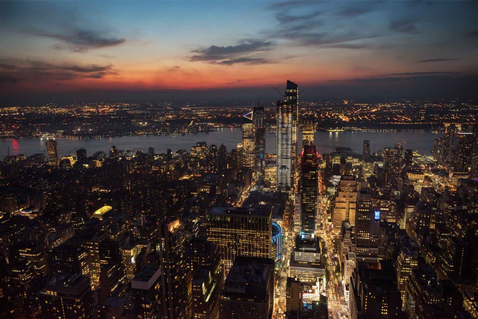 Nueva York por la noche Antena de helicóptero