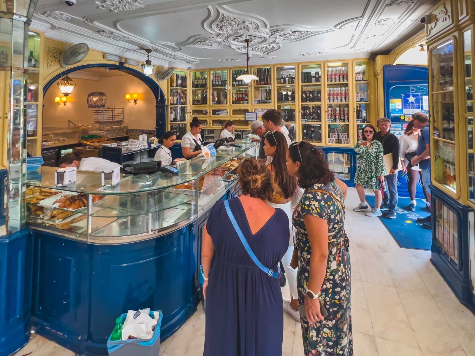 Interior del Pasteis de Belem en Lisboa