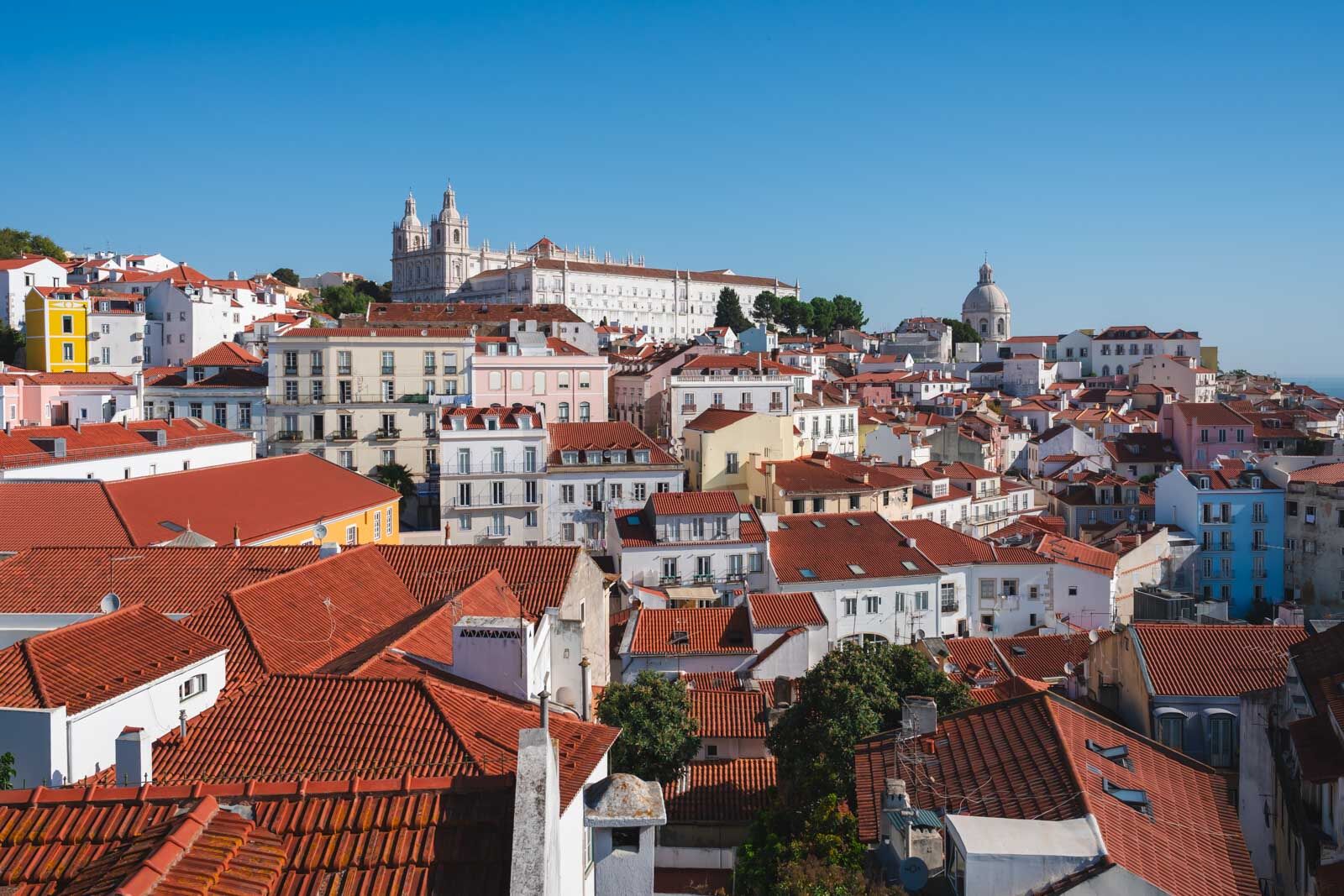 Las mejores cosas que hacer en Lisboa Miradouro das Portas do Sol