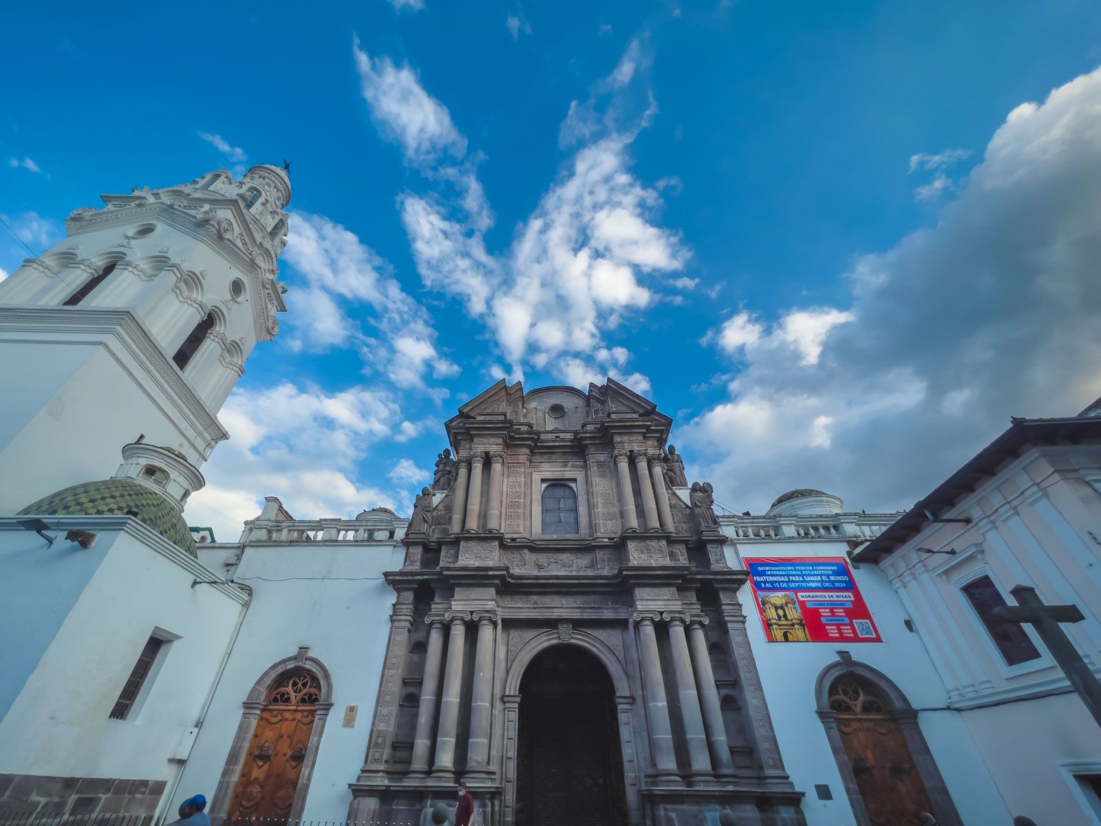 Las mejores cosas que hacer en Quito Ecuador Iglesia de San Francisco