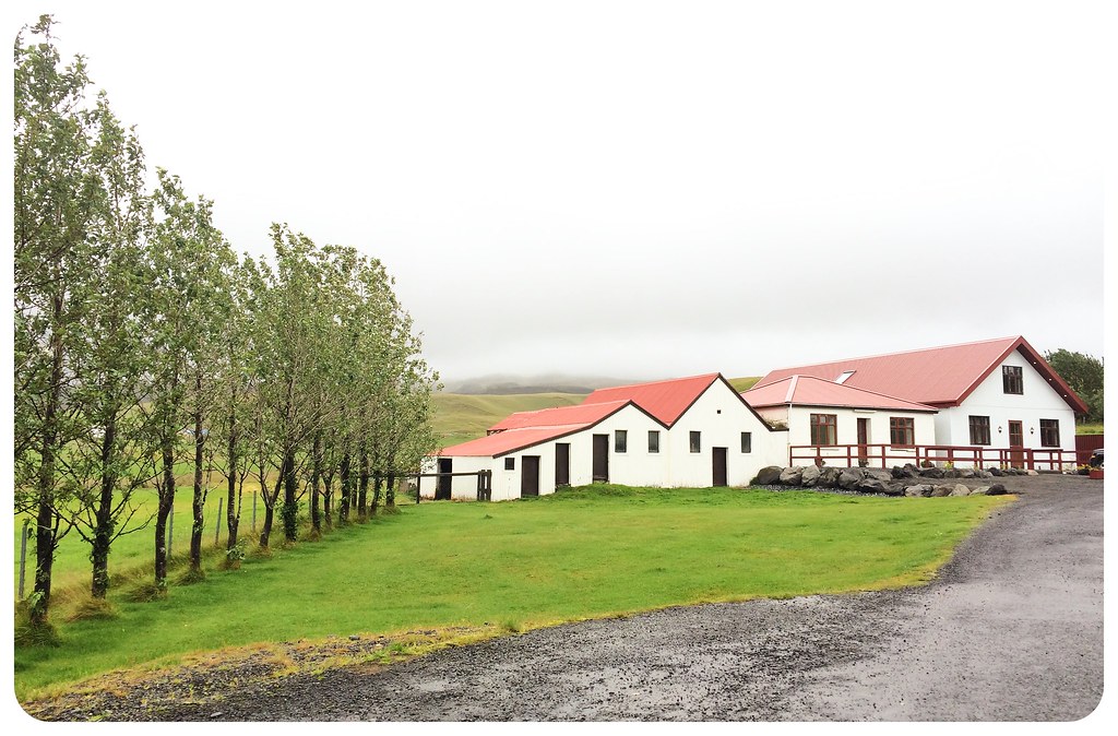 conduce por la carretera de circunvalación de Islandia