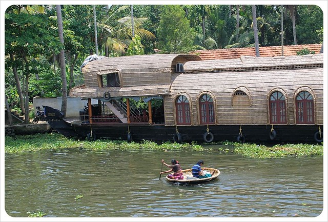 Excursión a los remansos de Kerala