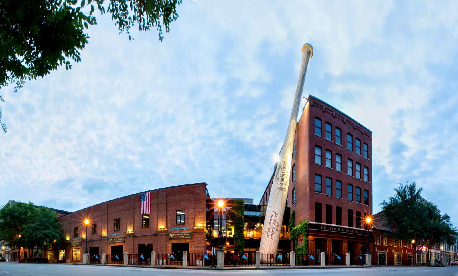 Qué hacer en el Museo y fábrica de Louisville Slugger